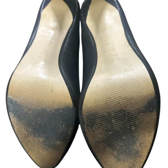 Banana republic black leather pumps - Picture 3 of 8